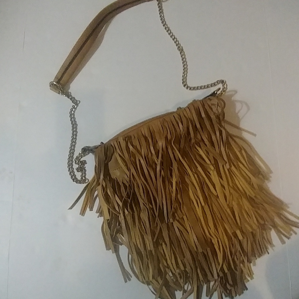Yoki Fringe Purse